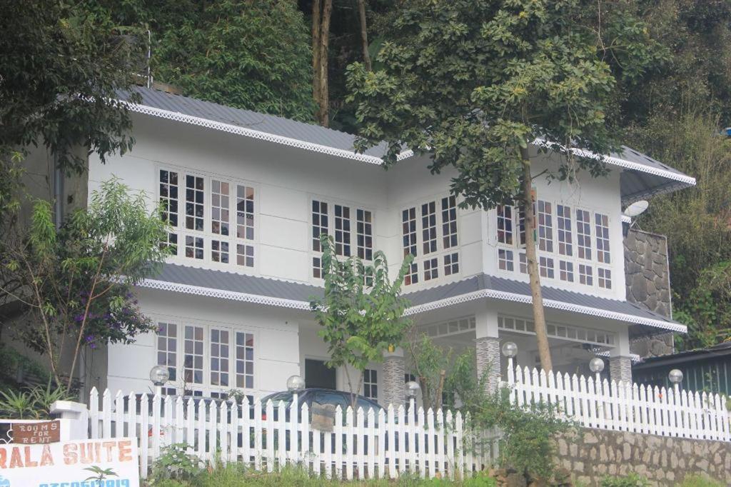 Queen Annes Bungalow Hotel Kodaikanal Exterior foto